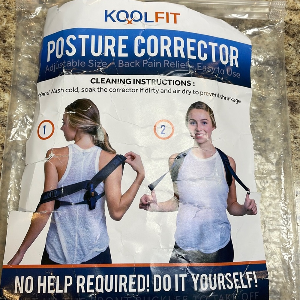 KOOLFIT Back Posture Corrector.  Black  Prevents Slouching & Hunching. NEW!
